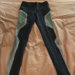 KORAL LEGGING